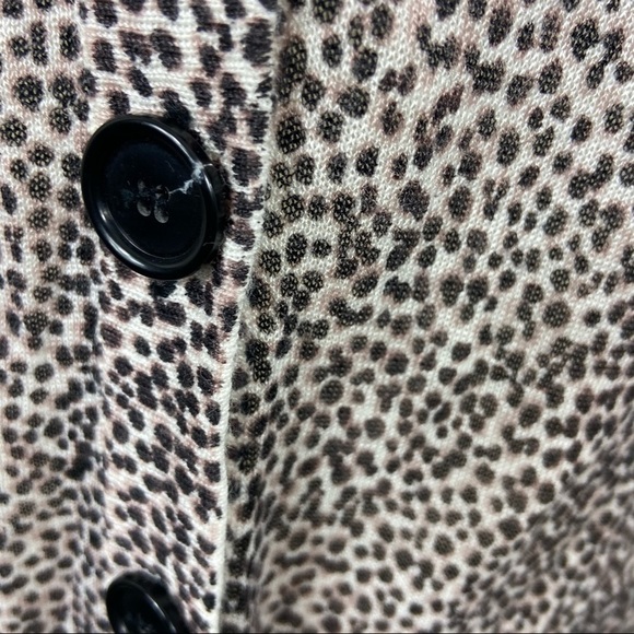 NWT Ann Taylor LOFT Leopard Button Up Cardigan Sweater Medium Petite MP NWT - Picture 5 of 9
